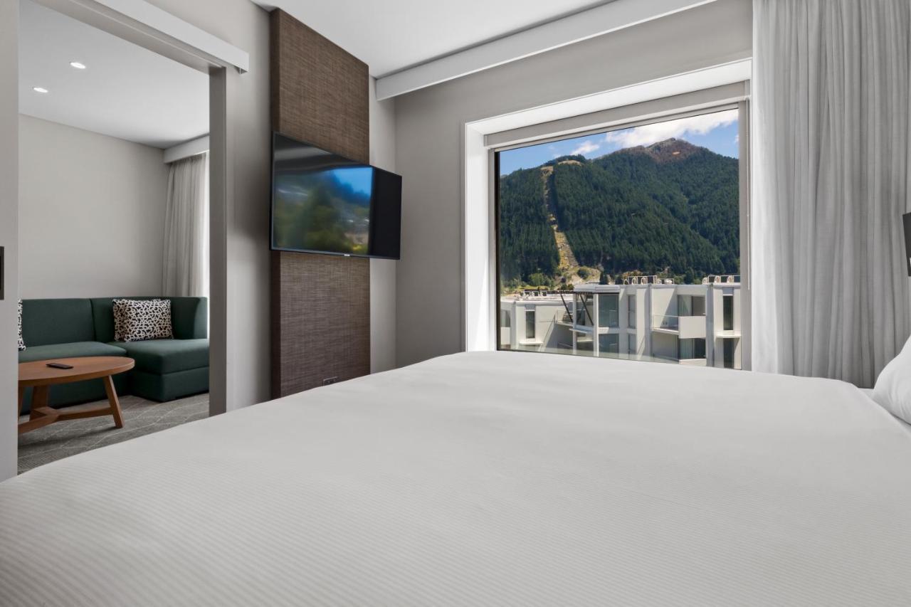 Hotel Express & By Ihg Queenstown