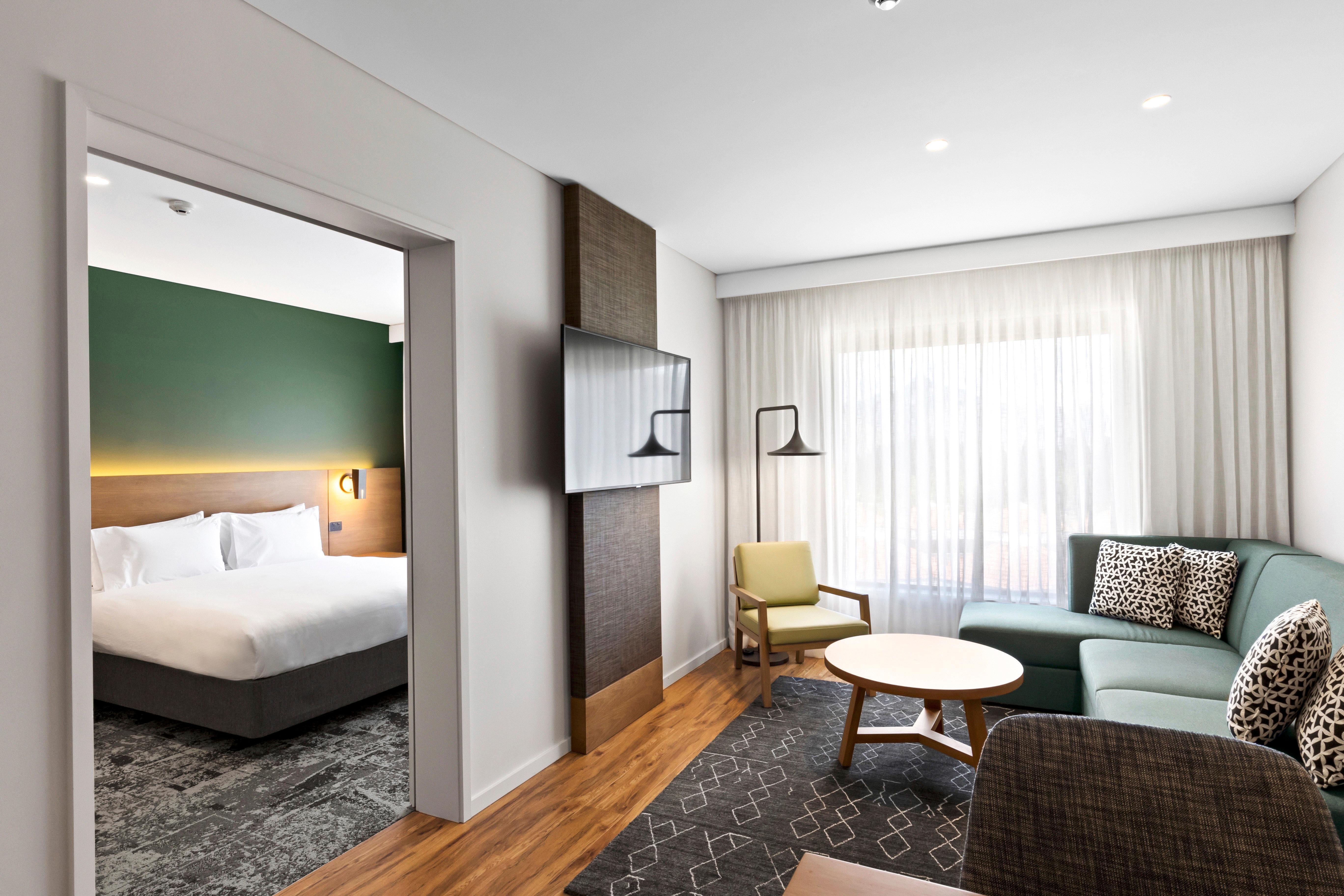 Express & By Ihg Hotel