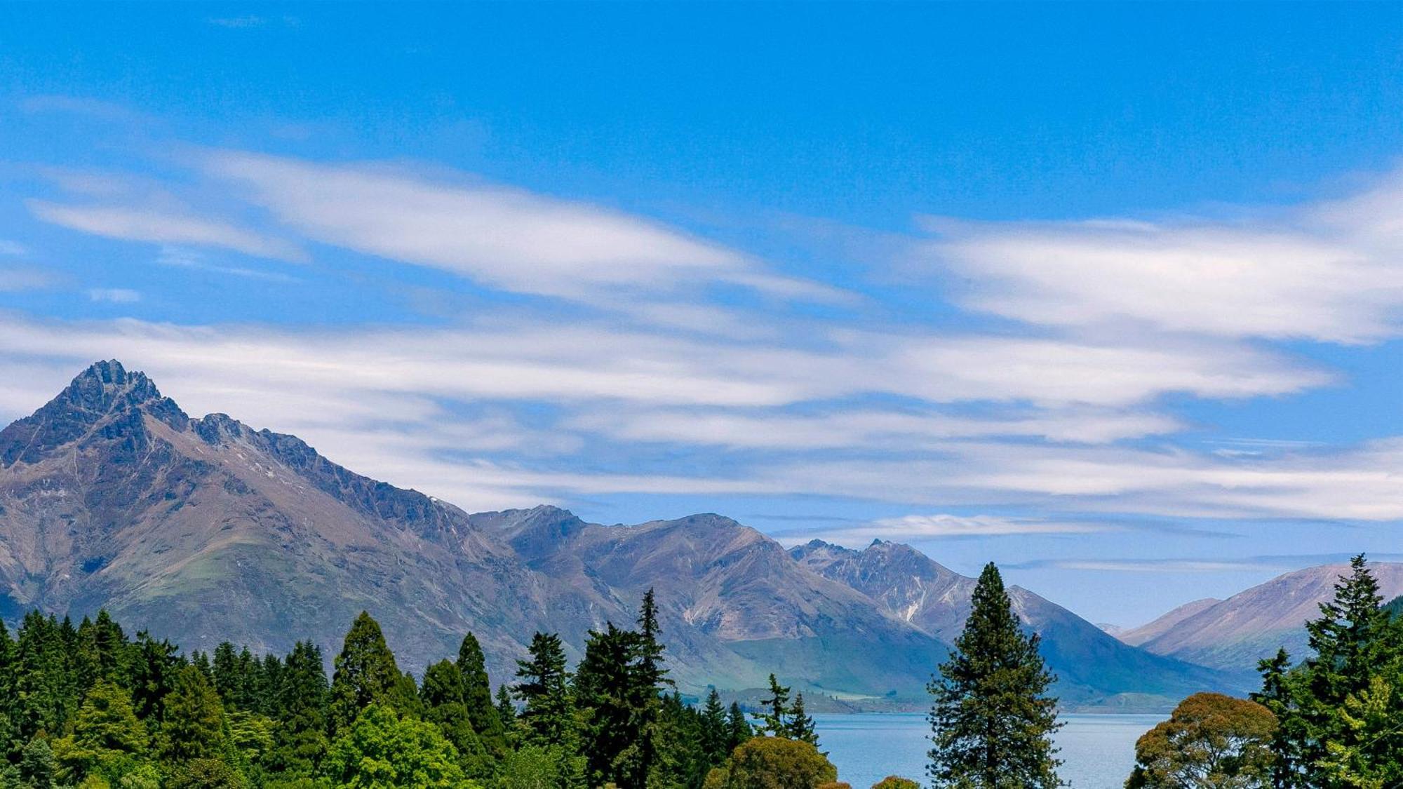 Express & By Ihg Hotel Queenstown