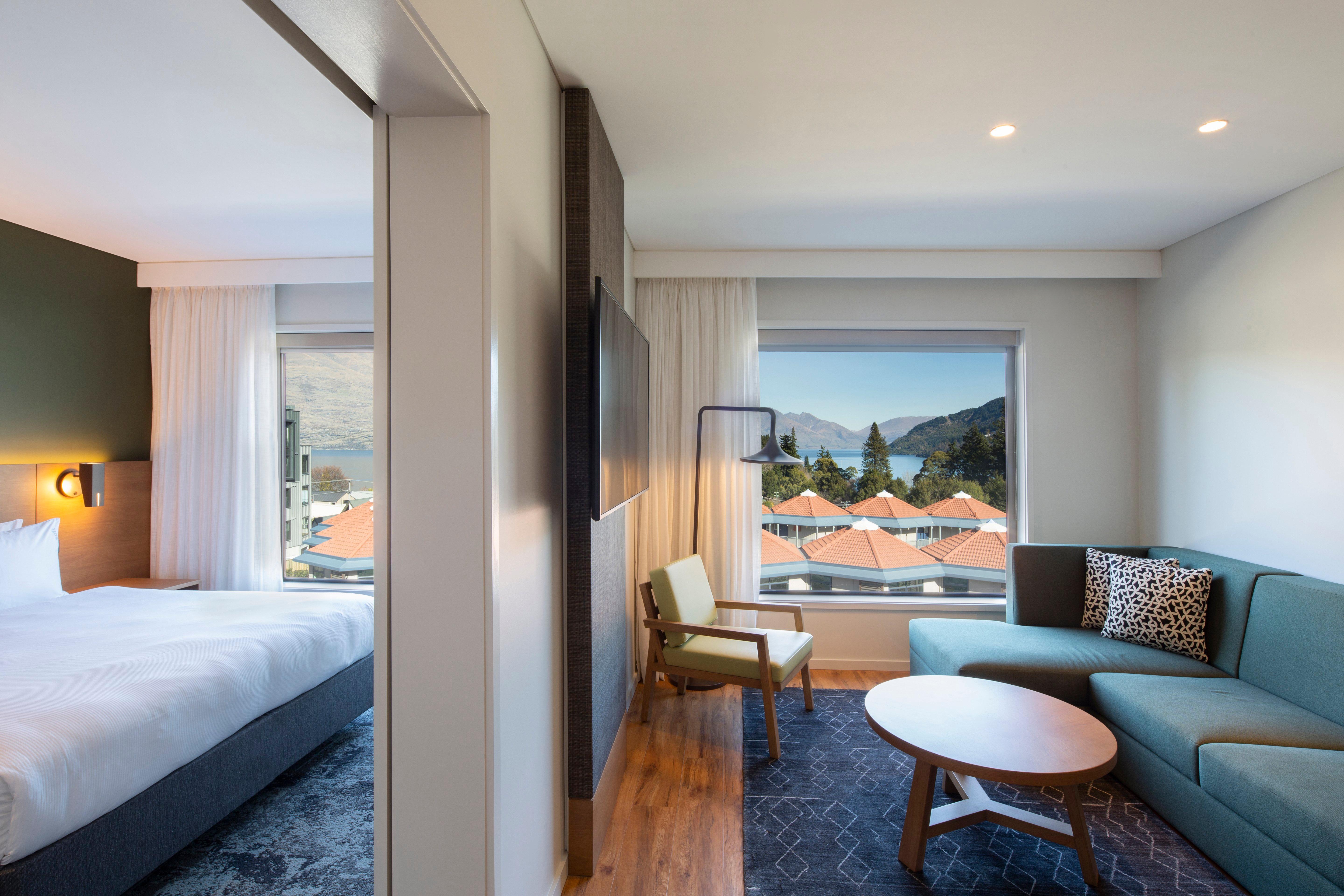 Express & By Ihg 4* Queenstown