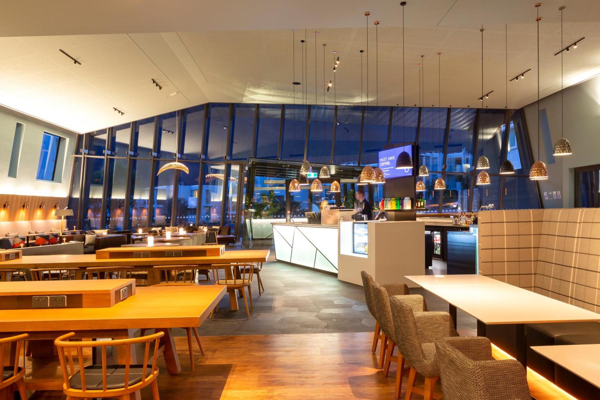 Express & By Ihg 4* Queenstown
