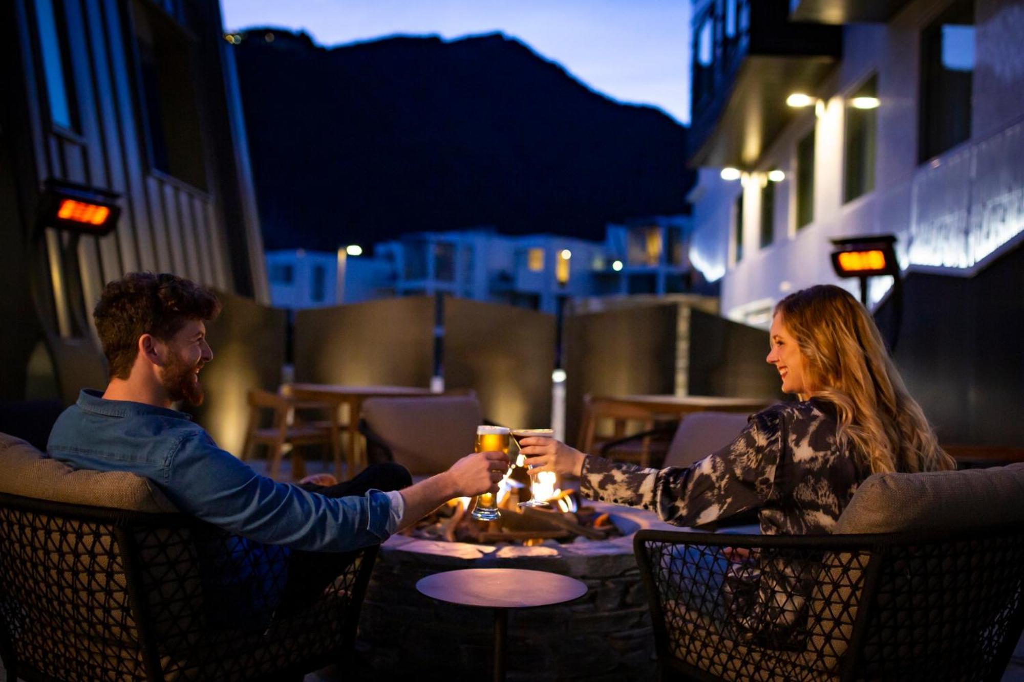 Express & By Ihg Hotel 4*